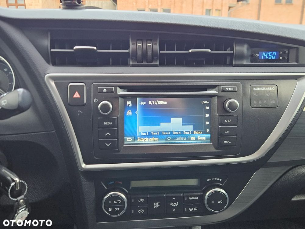 Toyota Auris 1.33 VVT-i Comfort - 20