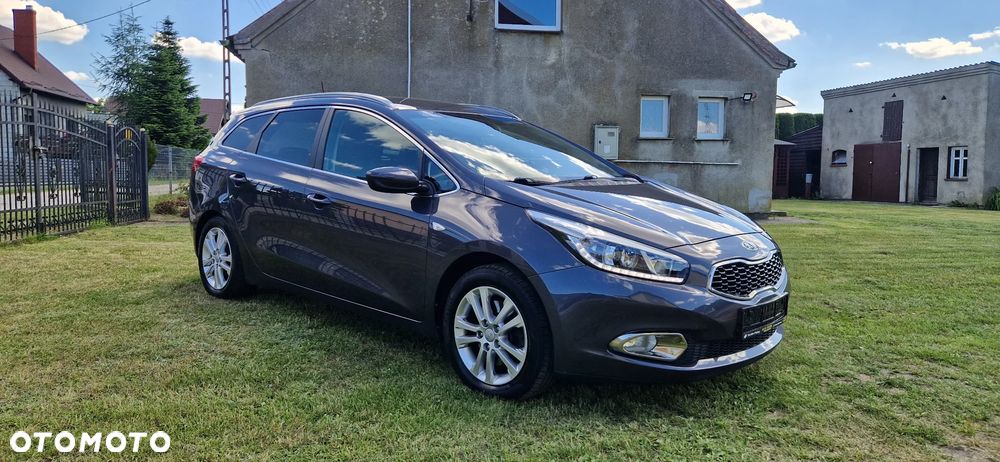 Kia Ceed 1.6 GDI Platinum Edition - 6