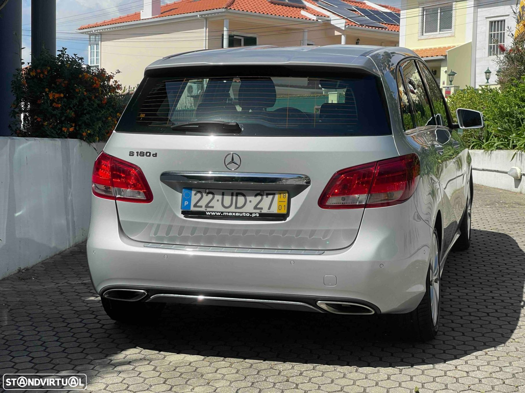Mercedes-Benz B 180 d Urban - 20