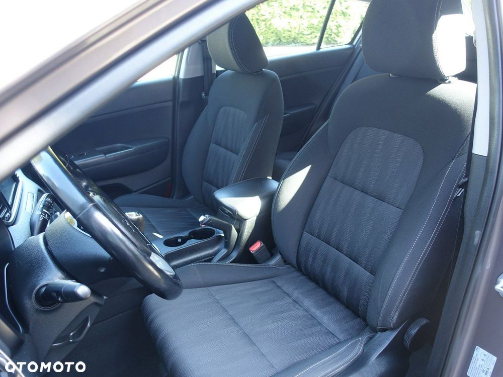 Kia Sportage 1.6 GDI L 2WD - 10