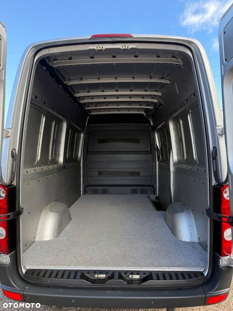 Volkswagen Crafter - 26