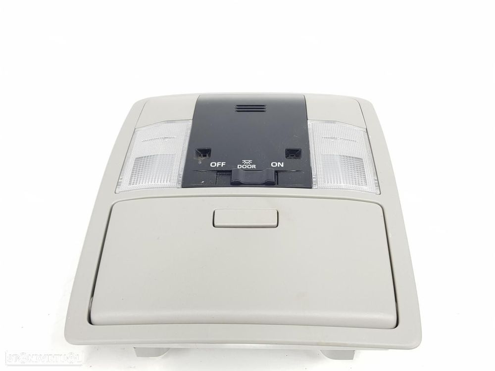 LUZ INTERIOR TOYOTA LAND CRUISER J15 - 1