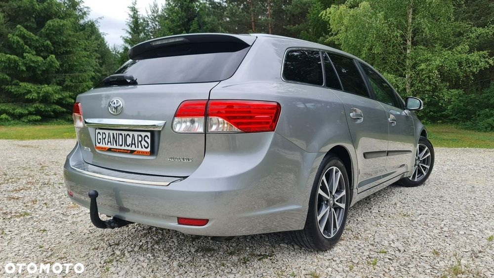Toyota Avensis - 3