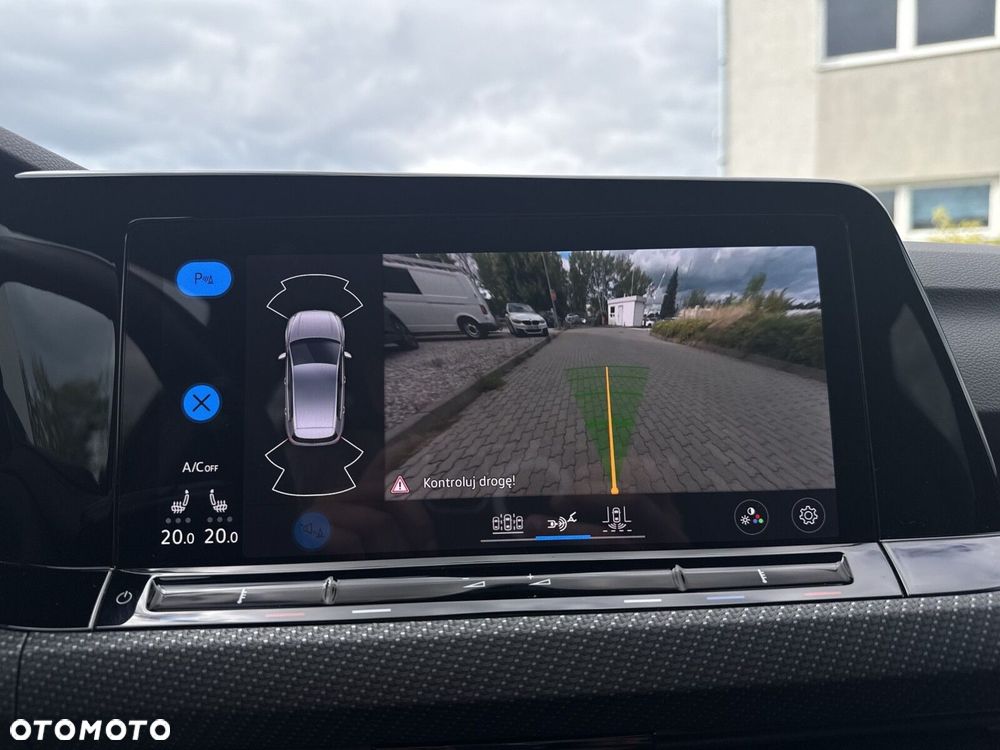 Volkswagen Golf 1.5 eTSI EVO R-Line DSG - 32