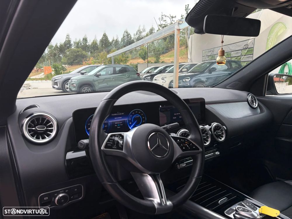 Mercedes-Benz EQA 250+ - 15