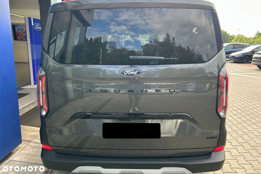 Ford Tourneo Custom - 6
