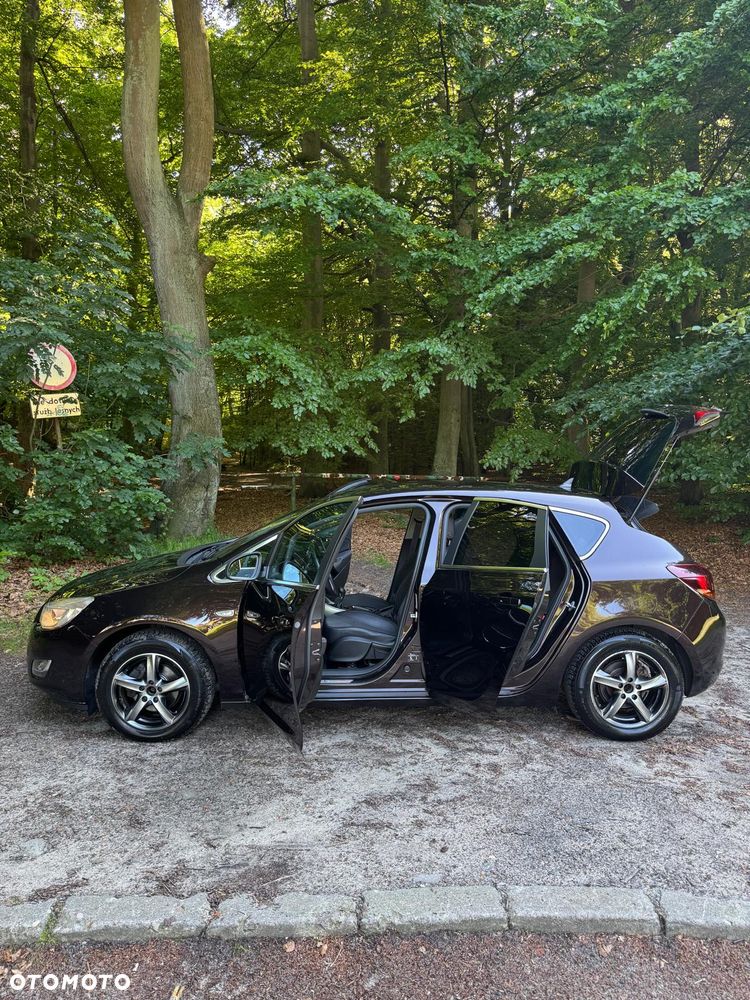 Opel Astra 1.4 T Cosmo S&S - 16