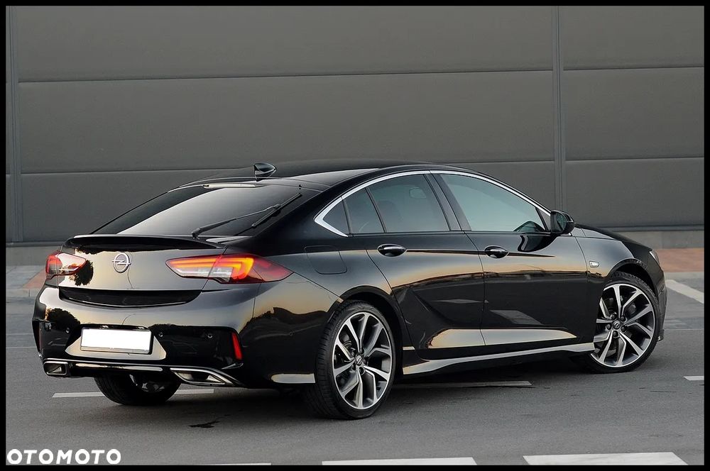 Opel Insignia 2.0 BiTurbo D 4x4 Automatik GSI - 13