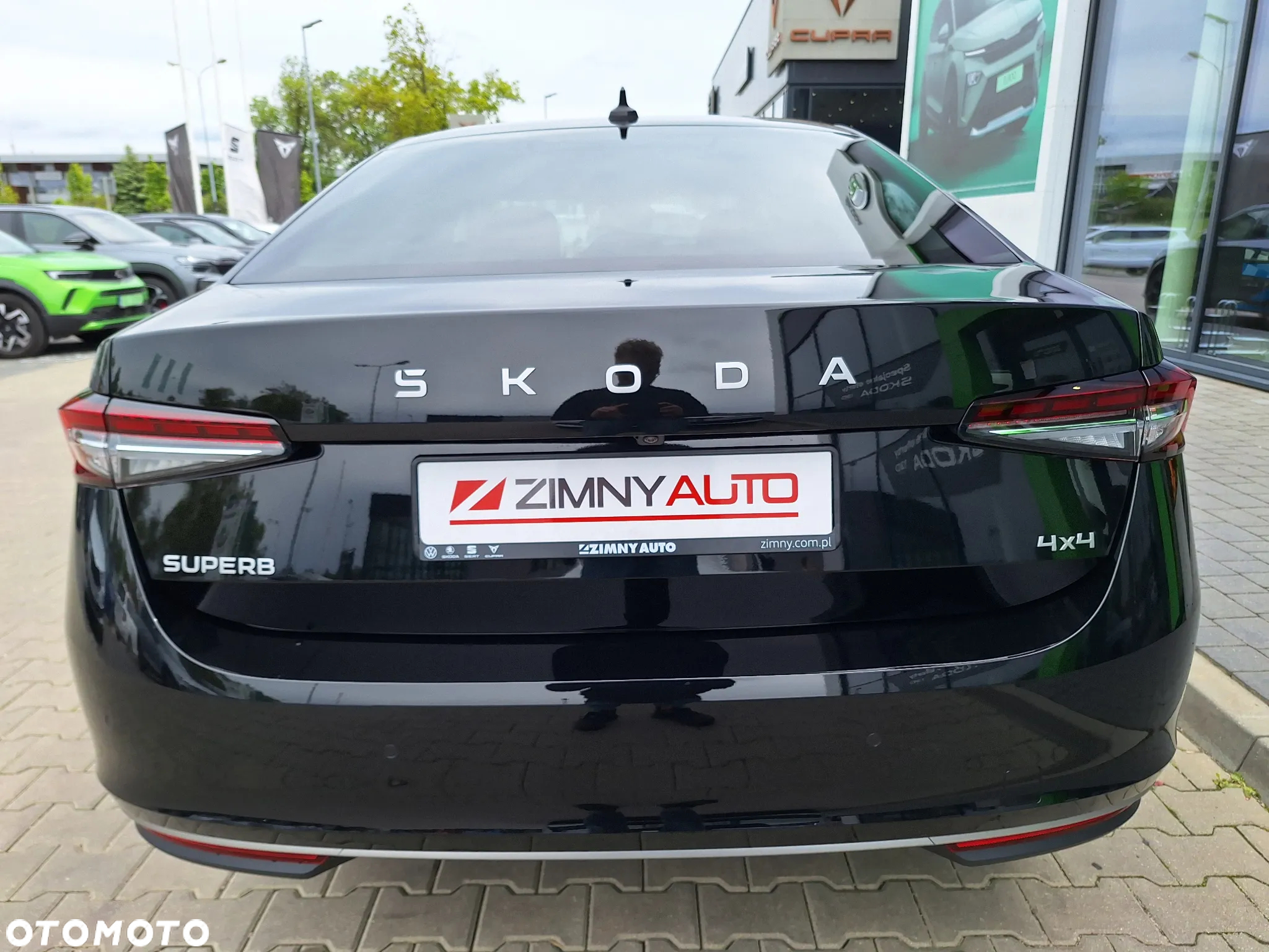 Skoda Superb 2.0 TSI 4x4 L&K DSG - 6