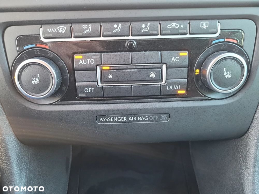 Volkswagen Golf 1.4 TSI Style - 34