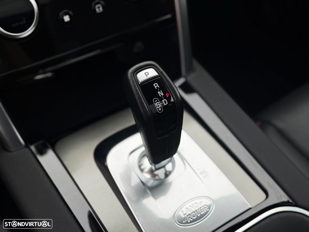 Land Rover Discovery Sport - 22