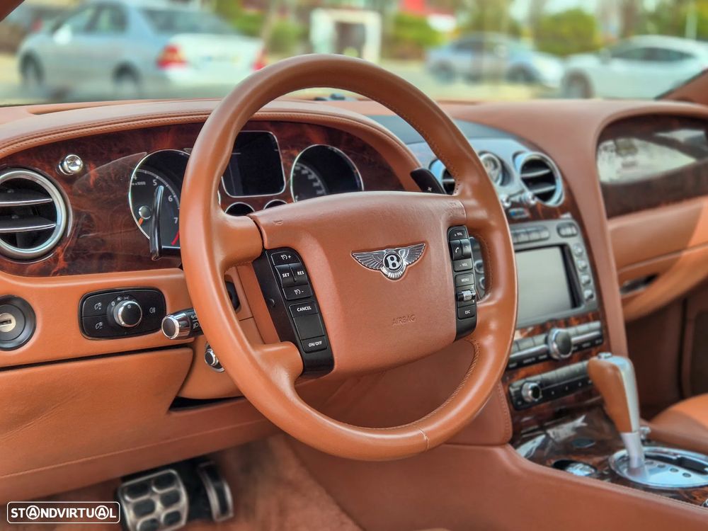 Bentley Continental GT - 10