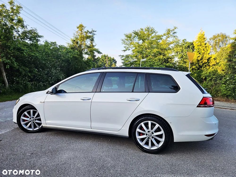 Volkswagen Golf GTD 2.0 TDI SCR DSG - 9
