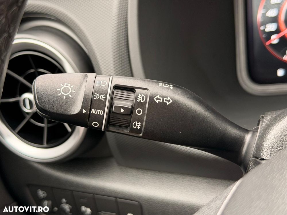Hyundai KONA 1.0 T-GDI 2WD Highway - 30