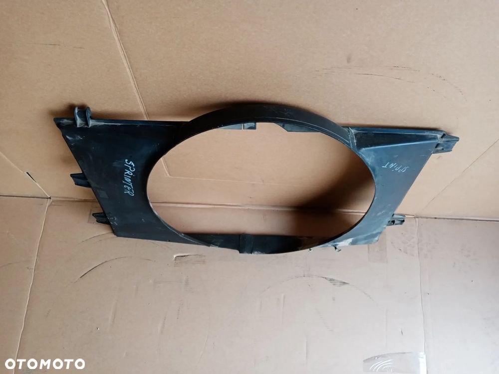 Osłona obudowa wentylatora chłodnicy Mercedes Sprinter A9015051655 - 2