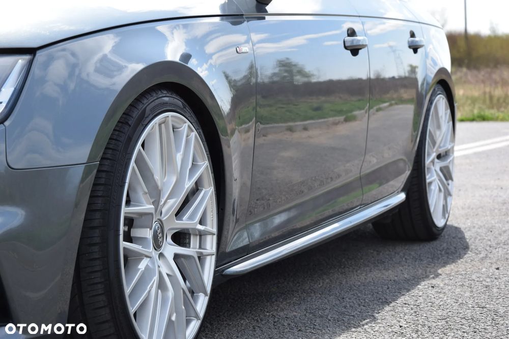 Audi A4 Limousine - 11