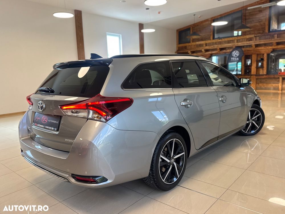 Toyota Auris 1.8 VVT-i Automatik Team Deutschland - 5