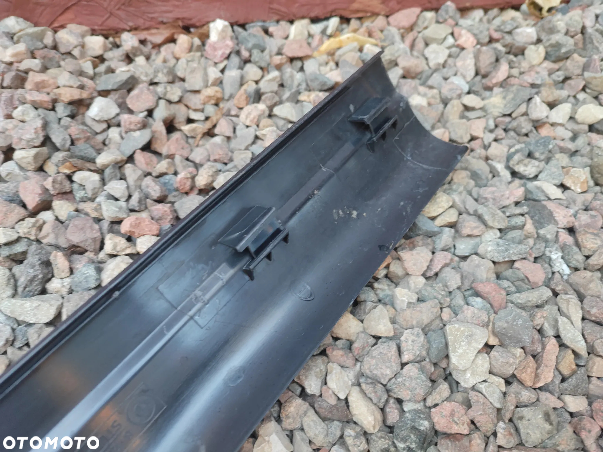 BMW E46 COUPE / M3 / ORYGINALNE LISTWA MASKUJĄCA PROGU WEWNĘTRZNA LEWA / PRAWA / CZARNA ( OSŁONA KRAWĘDZI / USZCZELKI  ) O NR. 51 47 8 239 960 /  51 47 8 239 959 OEM W BARDZO DOBRYM STANIE - 18