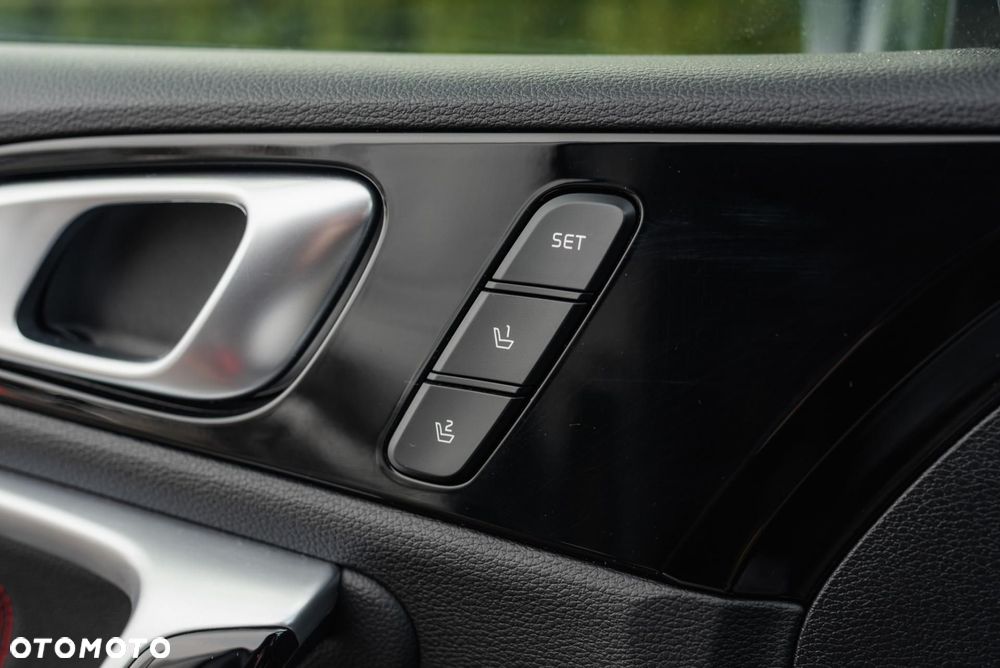 Kia ProCeed 1.6 T-GDI GT DCT - 31
