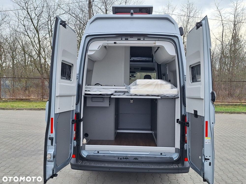 Volkswagen Crafter - 14