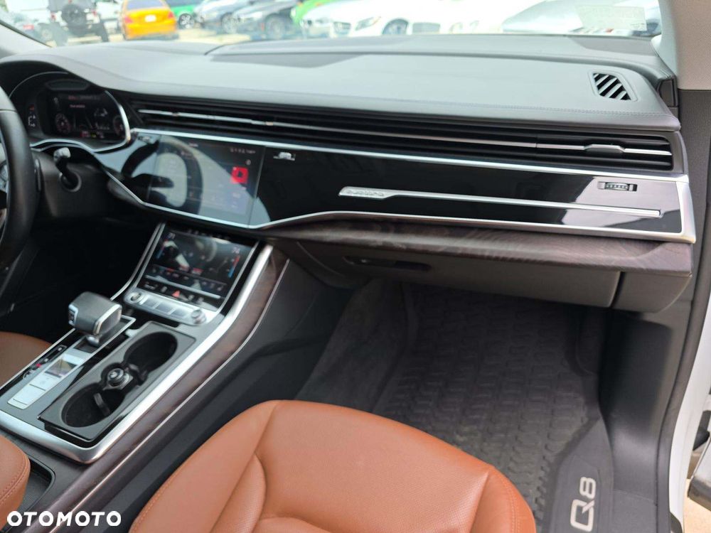 Audi Q8 55 TFSI mHEV Quattro Tiptronic - 15
