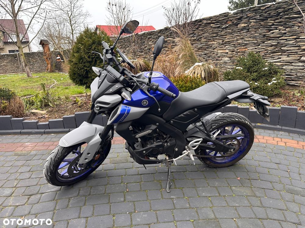 Yamaha MT - 2