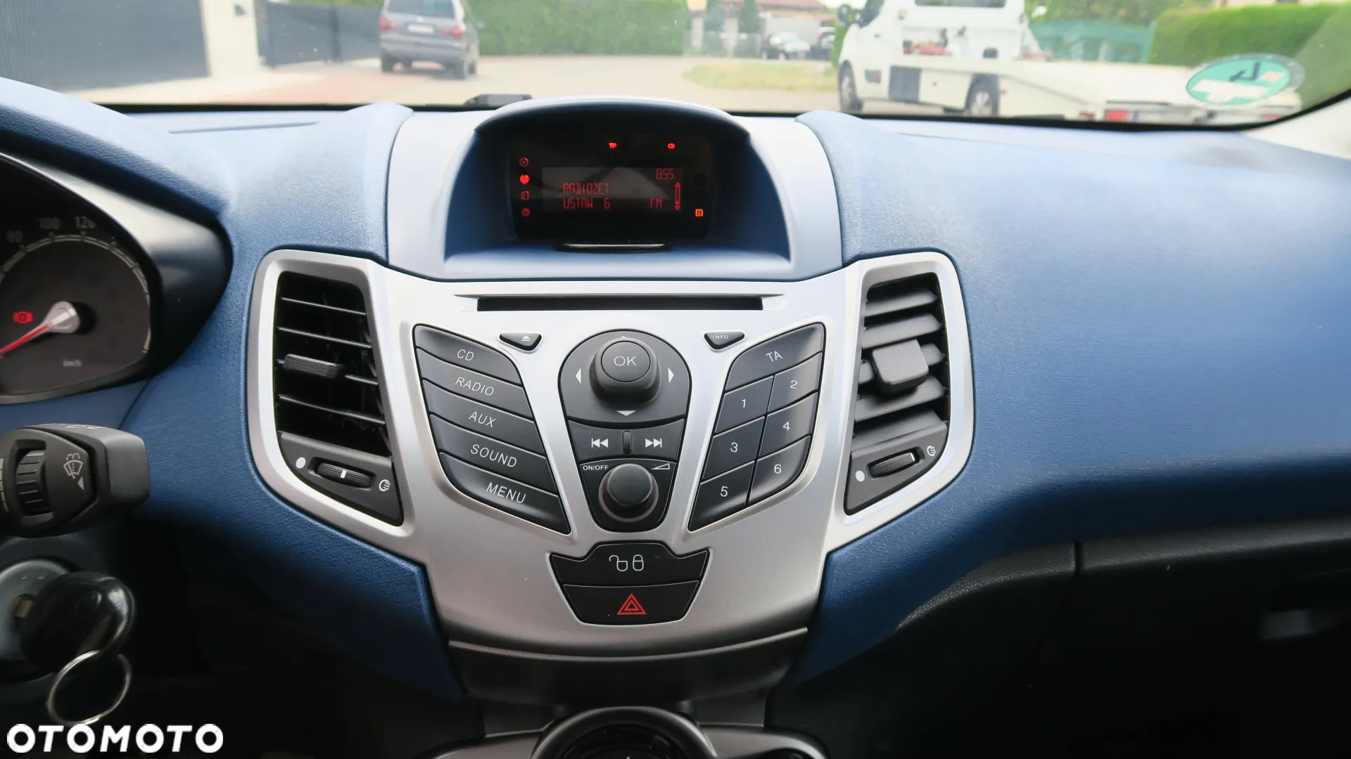 Ford Fiesta 1.4 Ambiente - 11