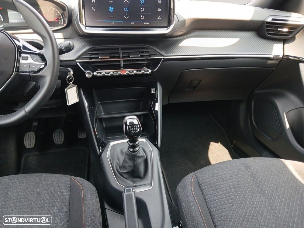 Peugeot 2008 1.2 PureTech Style - 11