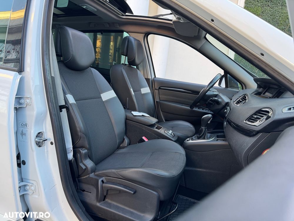 Renault Scenic - 13