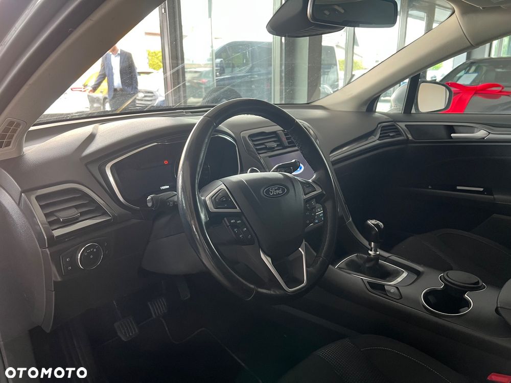 Ford Mondeo SW 2.0 EcoBlue Titanium - 18