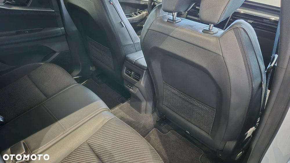 Renault Austral 1.2 E-Tech Full Hybrid 200 Iconic esprit Alpine MMT - 33