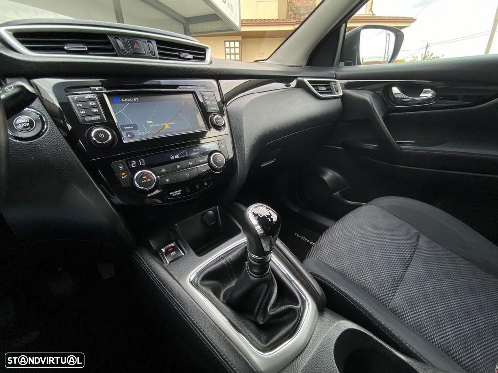 Nissan Qashqai 1.5 dCi N-Connecta - 7