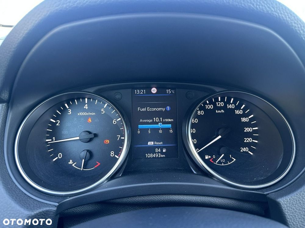 Nissan Qashqai 1.3 DIG-T N-WAY - 20
