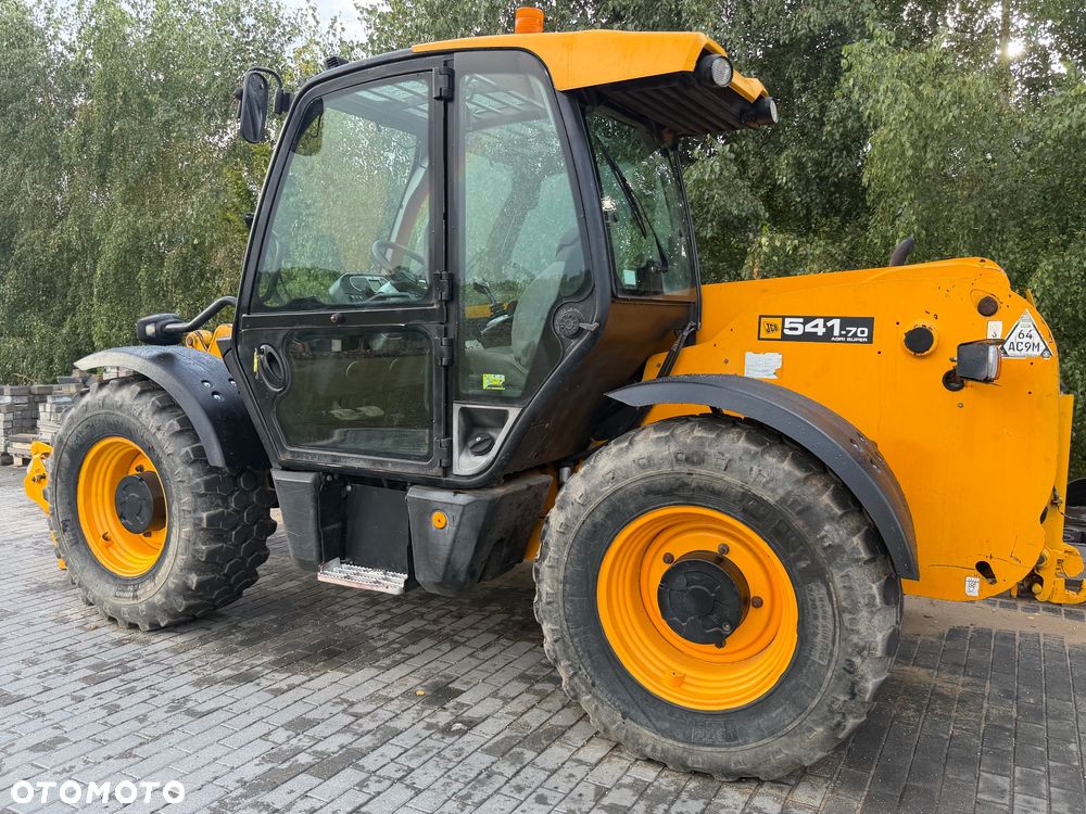 JCB 541.70 - 4