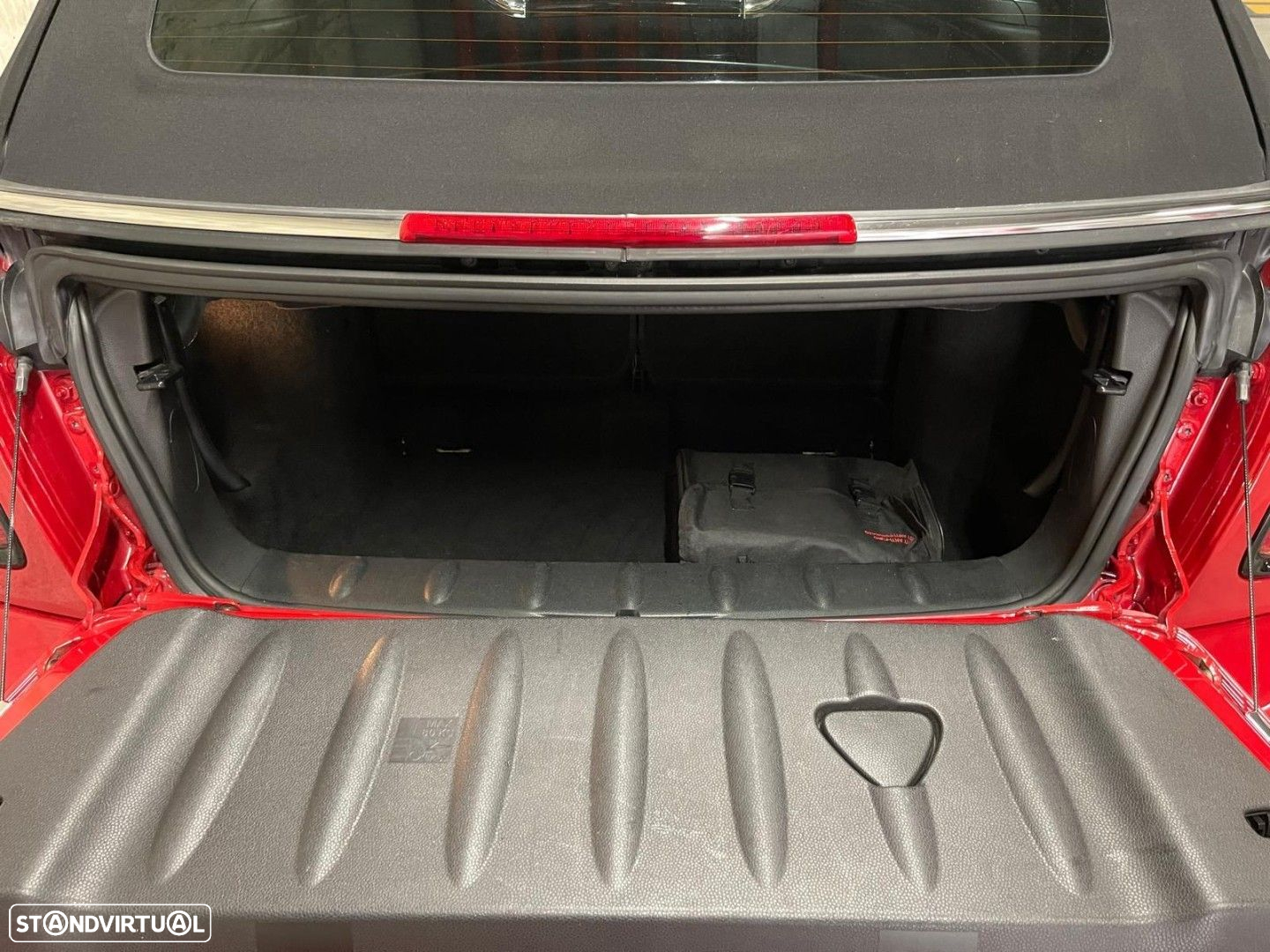 MINI Cabrio Cooper S - 22
