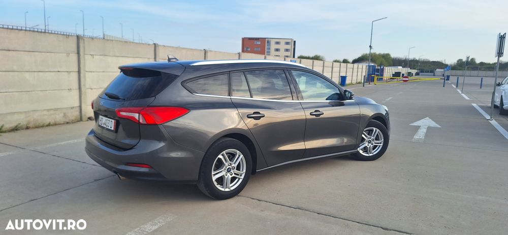 Ford Focus 1.5 TDCi DPF Start-Stopp-System Aut. Business - 5