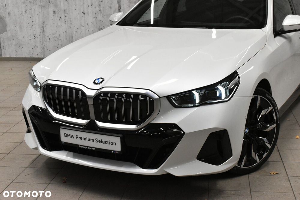 BMW Seria 5 520d xDrive mHEV M Sport - 29