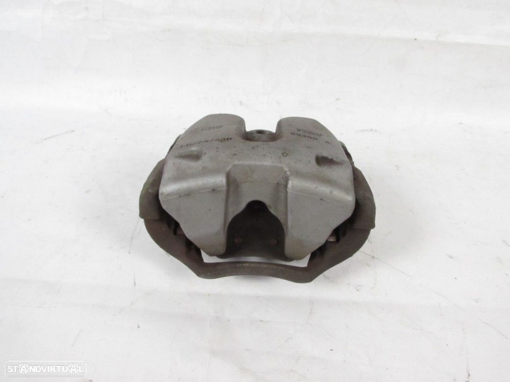Pinça De Travão Direito/Frente Seminovo/ Original BMW 5 (G30, F90)/BMW 5 Touring... - 1