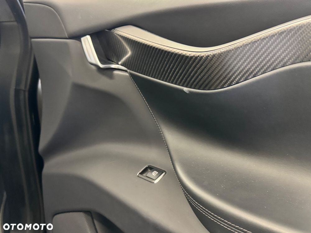 Tesla Model X Performance - 33