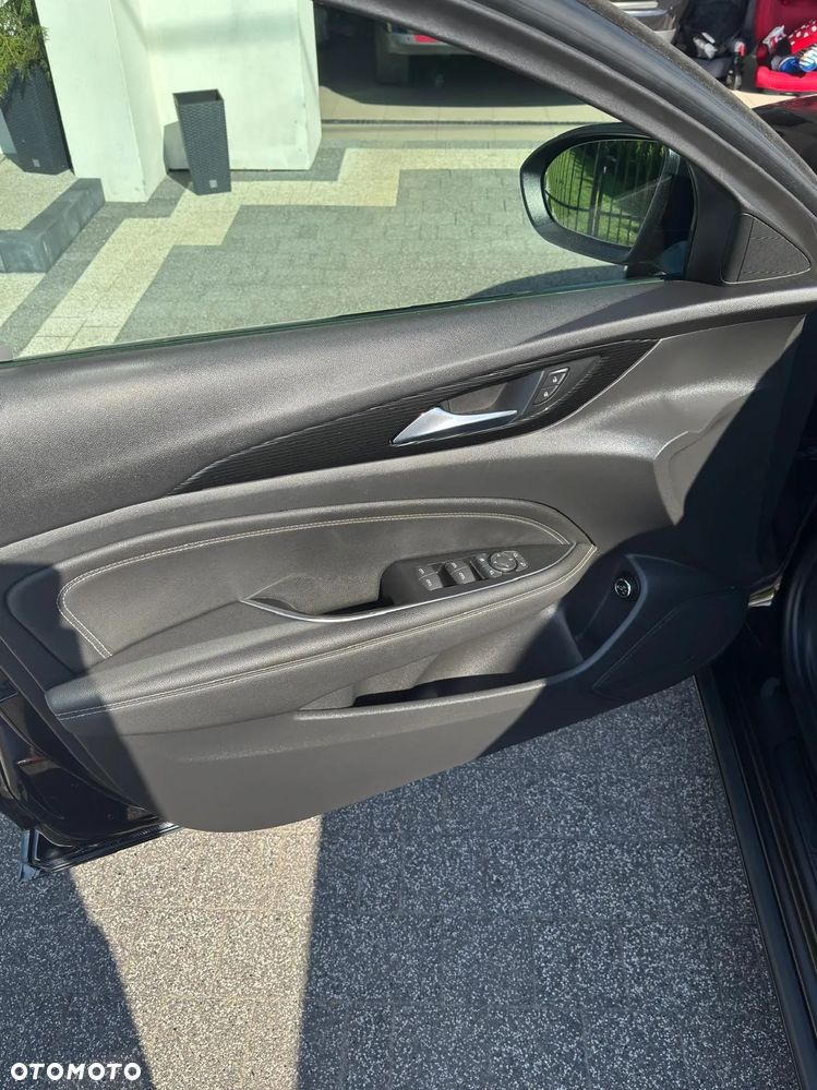 Opel Insignia 2.0 CDTI Innovation S&S - 8