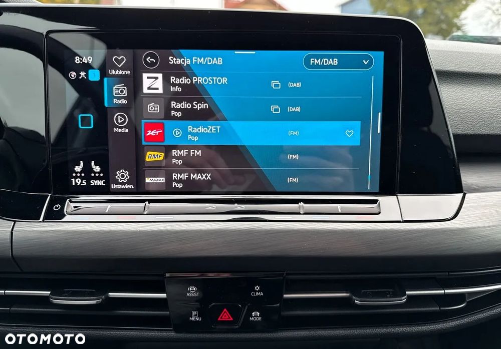 Volkswagen Golf VIII 1.5 TSI EVO Style - 17