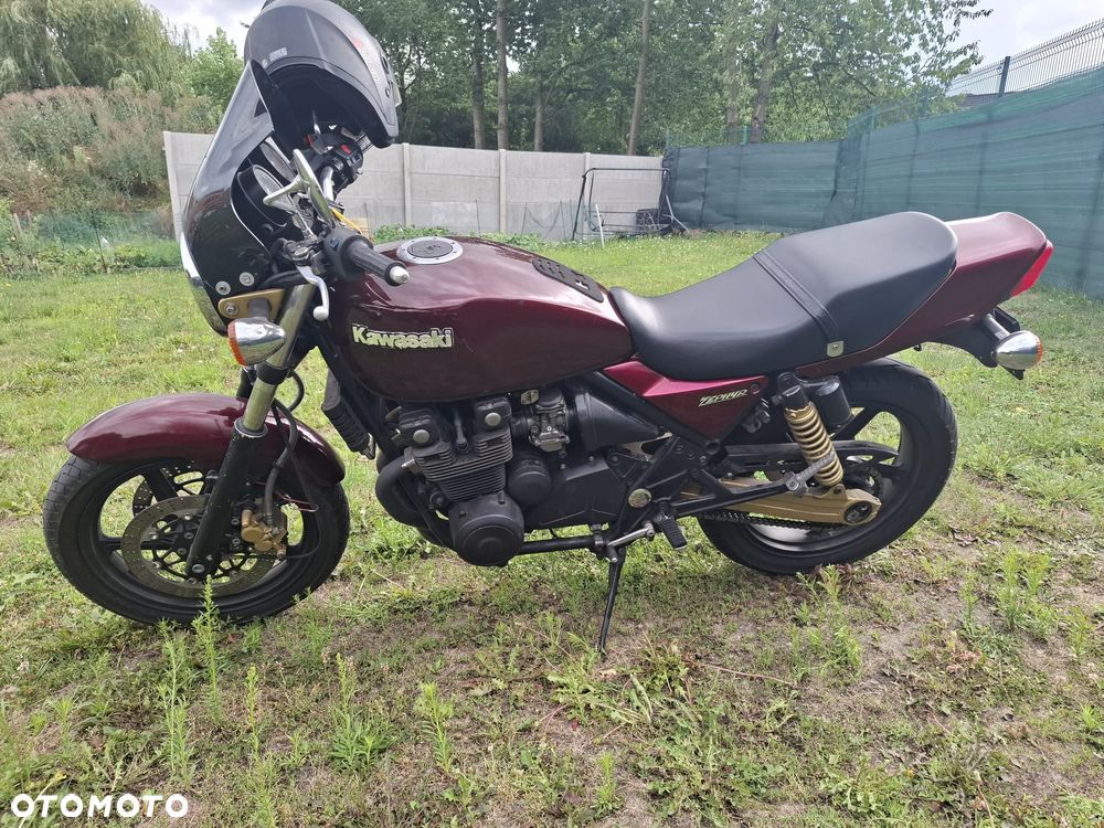 Kawasaki Zephyr - 2