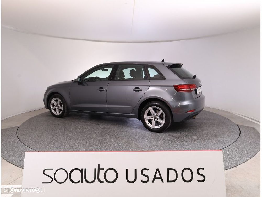 Audi A3 Sportback 30 TDI - 8