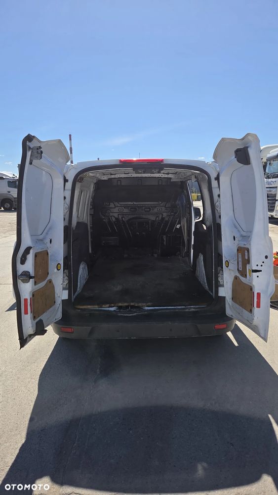 Ford Transit Connect - 9