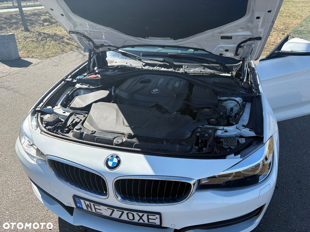 BMW 3GT 320i Advantage - 10