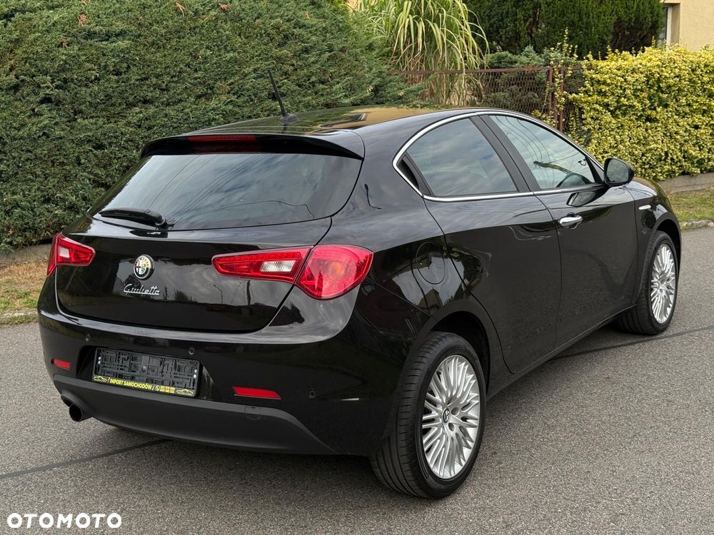 Alfa Romeo Giulietta 1.4 TB 16V Multiair Collezione - 8