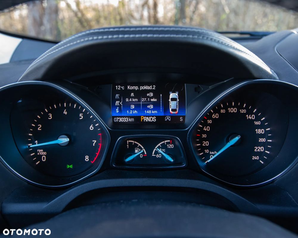 Ford Kuga 2.0 EcoBoost 4x4 Vignale - 27