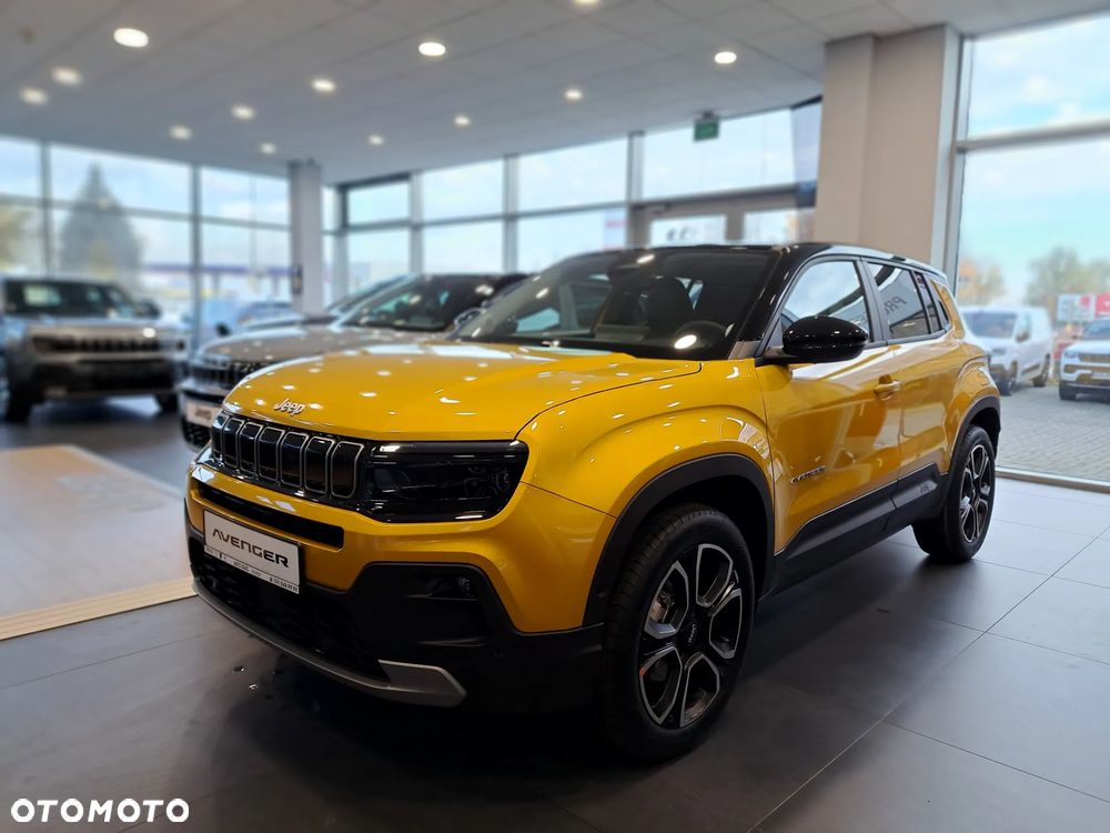 Jeep Avenger 1.2 T3 mHEV Summit FWD eDCT6