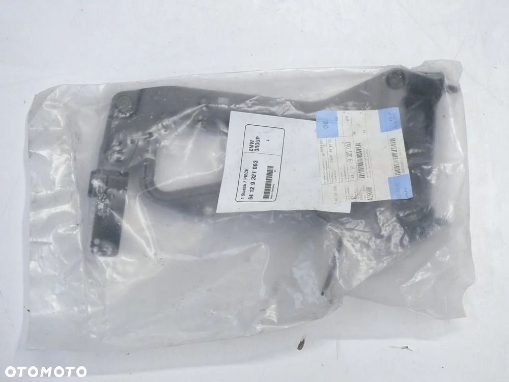 MOCOWANIE WSPORNIK WEBASTO BMW 5 G30 G31 - 2
