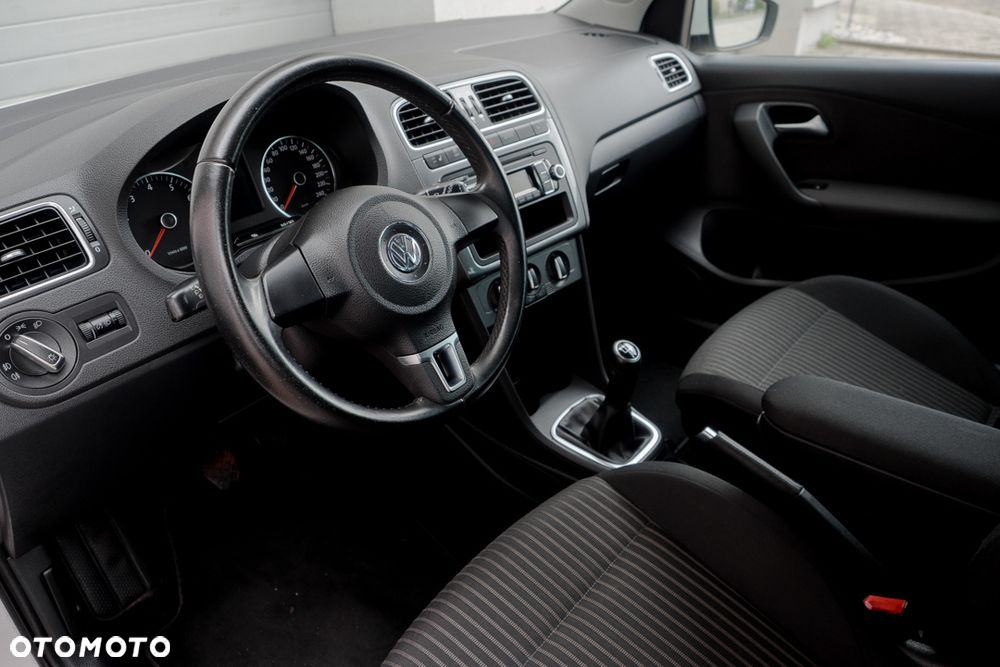 Volkswagen Polo 1.4 Highline - 16